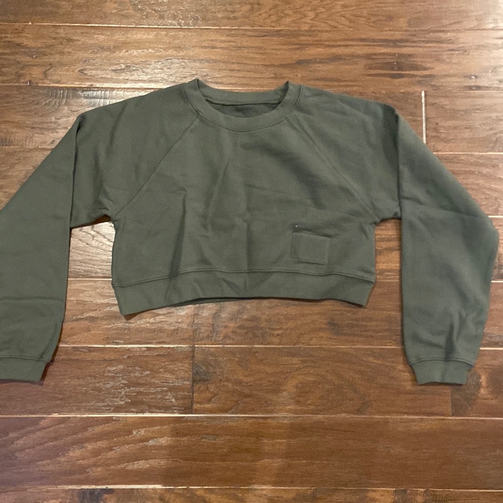 Daily Drills cropped Crewneck